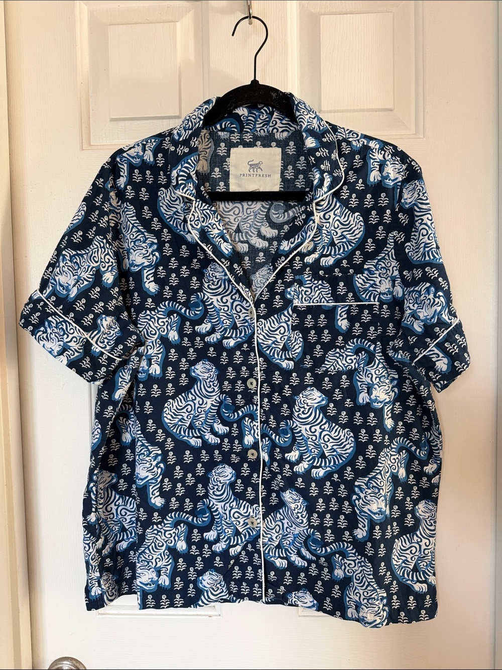 Print fresh tiger queen Navy & White Short-Sleeve pajama shirt medium cotton